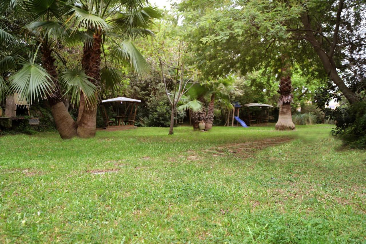 Les Jardins Du Patriarche Hotel Agde Buitenkant foto
